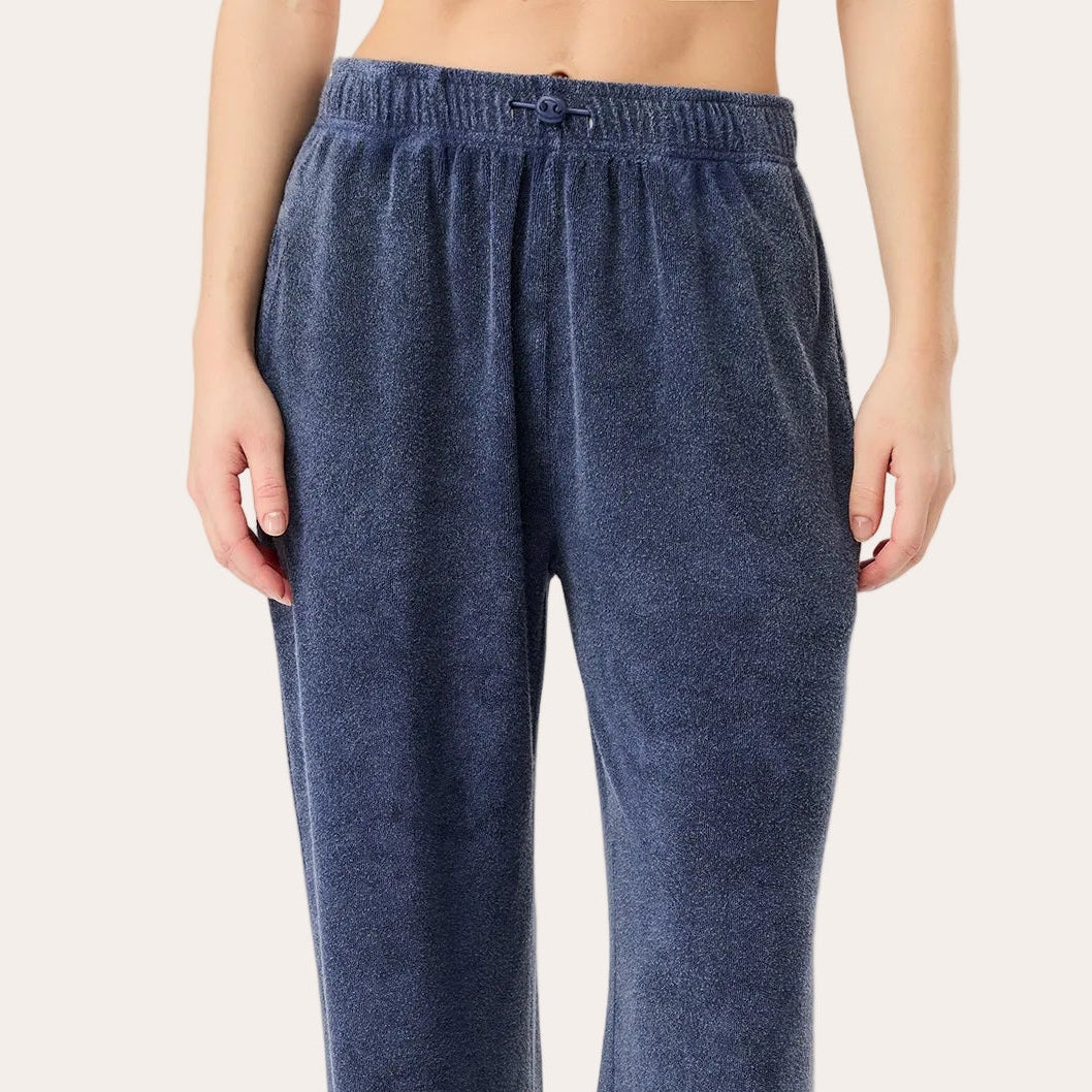 Blaue Leisure Pants aus French Terry von Mandala