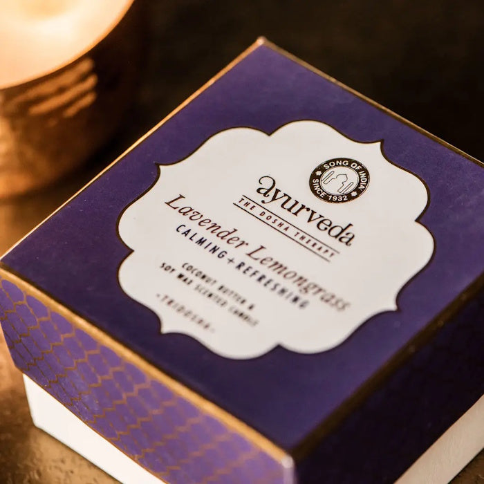Tridosha Duftkerze aus Sojawachs im Kupfergefäss mit Lavendel und Lemongrass
